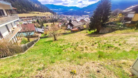 Sonniges Baugrundstück in Hanglage mit Panoramablick über Murau. - Großes Baupotential.