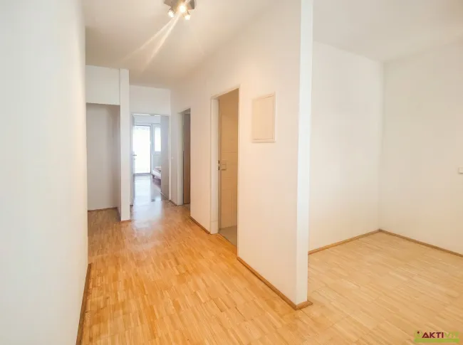 Traumhafte 3-Zimmer-Wohnung in Top Lage Feldkirchen Zentrum - Bild