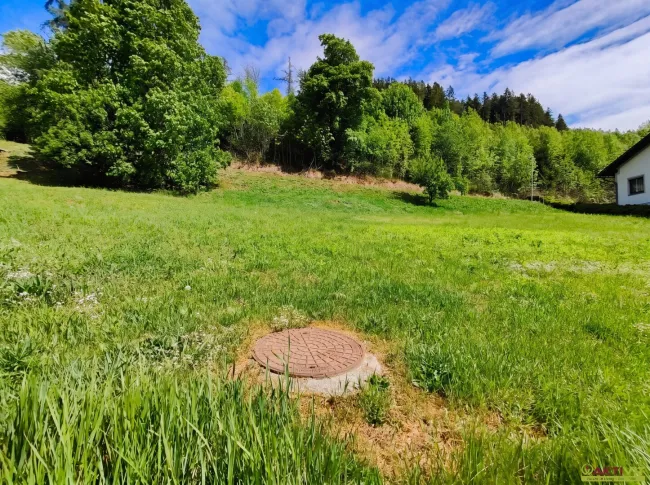 Sonniges Baugrundstück mit rund 1.200 m² und Bergblick im Liesingtal. - Titelbild