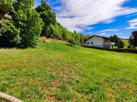 Sonniges Baugrundstück mit rund 1.200 m² und Bergblick im Liesingtal.