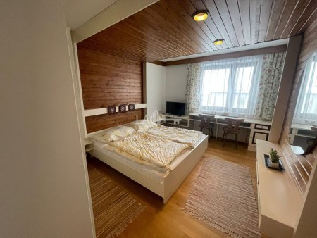 Top Objekt: 12 Zimmer & viele Extras