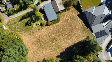 Zwei Baugrundstücke im Raum Moosburg einzeln oder im Paket.