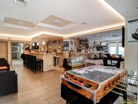 Hotel in Mallnitz im Nationalpark Hohe Tauern – mit 15 Zimmern und Restaurant, betriebsbereit.