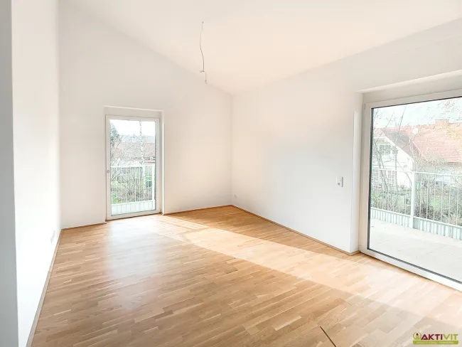 Heller Erstbezug mit Fußbodenheizung und Südterrasse in Bad Waltersdorf. - Titelbild