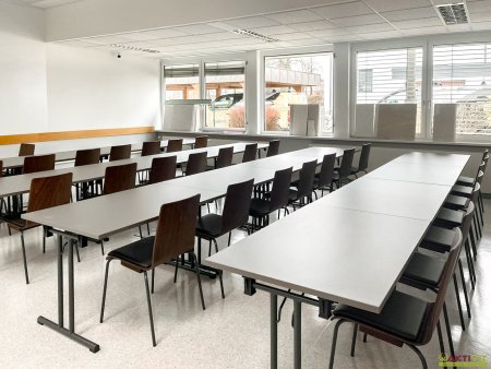 Investorenobjekt mit Perspektive: Seminarzentrum mit Potenzial für neue Nutzung.