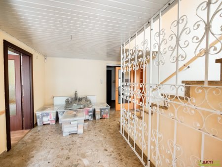 Großzügiges Wohnhaus mit Pool, Sauna und 2.000 m² Grundstück in Zeltweg.