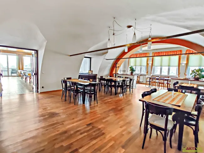 Vielfältiges Potential in Straden. - Gastro-Pension mit Betrieb, Wohnung und umfassenden Nebenflächen. - Bild