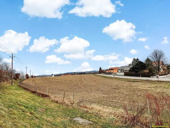 Pacht oder Baurecht an der Grenze zu DE. - Großes Betriebs-Baugebiet direkt an der Autobahn A8! - Titelbild