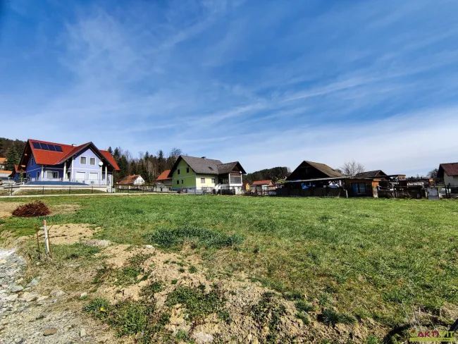 Baugrund für bis zu ca. 290 m² Wohnfläche. - Ideal für Familien. - Ruhige Wohnlage in ländlicher Idylle bei Eibiswald. - Titelbild