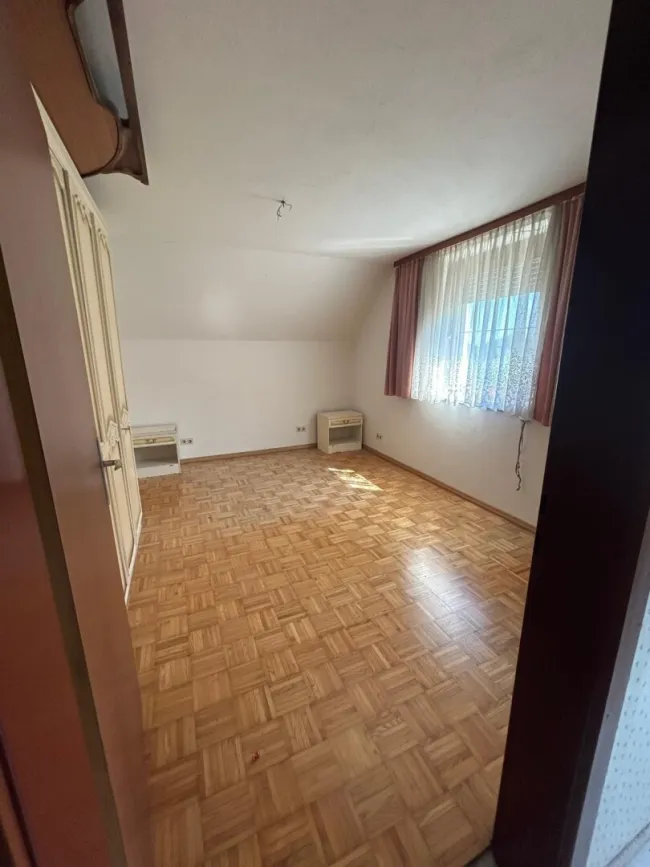 Schlafzimmer OG