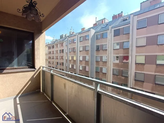 Sanierungswohnung 57m² mit Loggia & Aufzug in 1140 Wien – Top Lage Nähe U3, 213.500 €! - Titelbild