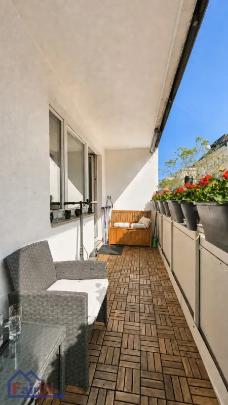 ***! Großzügige 4-Zimmer Wohnung mit Loggia - Top Zustand !***