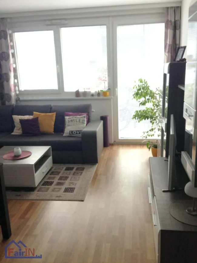 TOP LAGE+++Helle 2-Zimmer-Neubauwohnung mit Balkon direkt am Hauptbahnhof*** - Bild