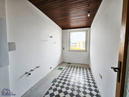 ++Schnell Besichtigen++Charmante 2-Zimmer Wohnung mit Loggia und Aufzug in 1200 Wien – Top Preis! +++ PROVISIONSFREI+++