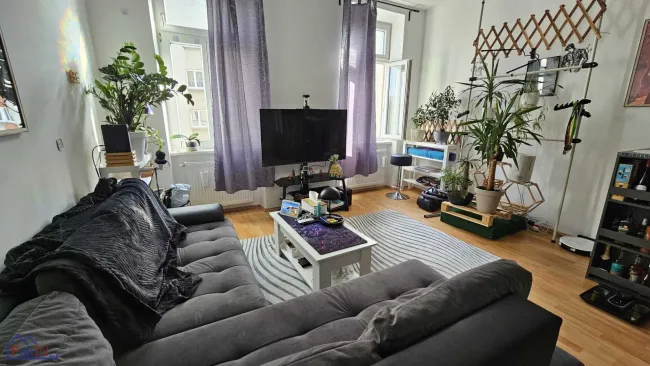 ***Zwei Wohnungen sofort kaufen/ Befristet vermietet/ Sofort Geld kassieren!*** - Titelbild