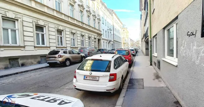 ***Renovierungsbedürftig! Schnäppchen! 2-Zimmer-Wohnung in 1150 Wien, EG, 48m²*** - Bild