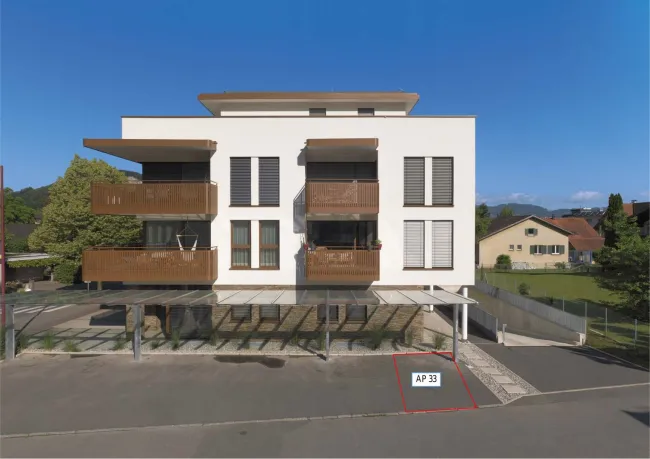 Tiefgaragenparkplätze und Carports für KFZs in Götzis / Nähe Garnmarkt zu VERMIETEN - Bild
