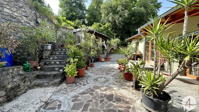 Tolles Einfamilienhaus in Prottes - Modern, geräumig & gepflegt ca. 2800 m² Grundfläche - perfekt für Familien! - Titelbild