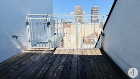 Erstbezug - 500m zur U3 - 3-Zimmer-Dachgeschosswohnung mit ruhiger Sonnenterrasse - Klimaanlage