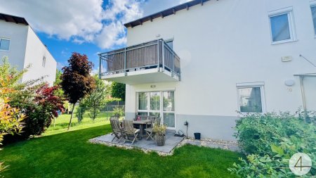 Stadtgrenze Wien - Naherholungsgebiet Seeschlacht ums Eck - exklusive Ruhelage - Garten-Wohlfühloase - Klimaanlage - Tiefgargenstellplatz