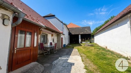 Kleines Haus mit Stadel plus Erweiterungsmöglichkeit