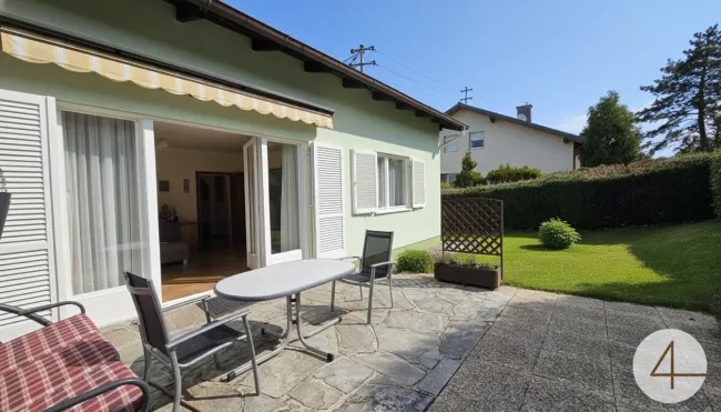 Kleines Häuschen mit Garten auch als Sommerhaus geeignet - Titelbild