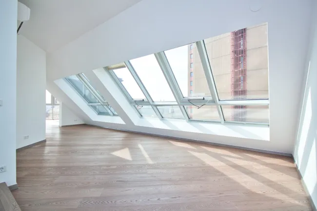 Modernes Penthouse mit 5 Zimmern auf 2 Ebenen | Panorama-Aussicht über den Dächern Wiens | 14 m² Terrasse - Bild