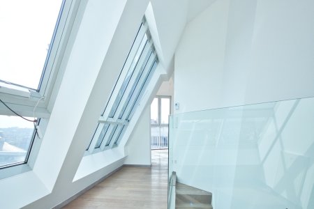 Modernes Penthouse mit 5 Zimmern auf 2 Ebenen | Panorama-Aussicht über den Dächern Wiens | 14 m² Terrasse