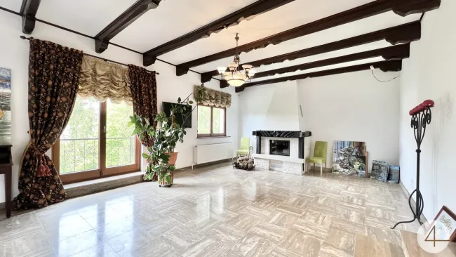 Klimatisierte Villa mit Weitblick I 10 Minuten Fahrzeit nach Wien I Wellness, Fitnessraum & Kamin I Terrassen, Balkon & Garten I Hochwertige Ausstattung - Bild