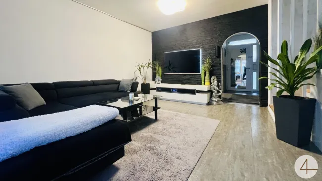 7 Minuten zur U2 - Reihenhaus - ruhiger sonniger Garten - Klimaanlage - Garage - Titelbild