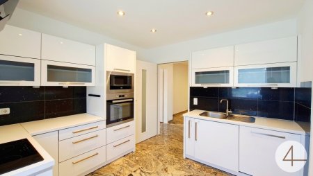 Modernisierte 3 Zimmer Wohnung