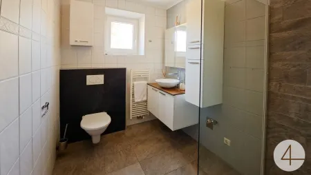 Modernisierte 3 Zimmer Wohnung