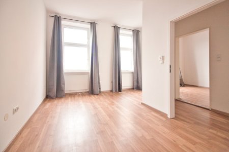 Helle 3-Zimmer Wohnung in gutem Zustand | gute Infrastruktur | direkt bei der S-Bahn und 700 m zur U3