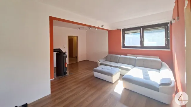 Dachgeschoßwohnung in absoluter Ruhelage - Bild