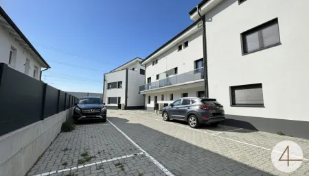 Modernes Reihenhaus | Erstbezug | 7 Zimmer | 4 Außenflächen
