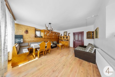Charmantes, sofort nutzbares Haus in wunderschöner Lage in Wenigzell
