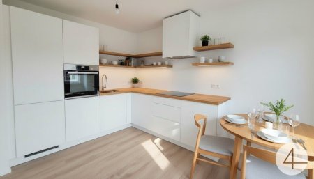 Teilrenovierte Wohnung mit überdachten PKW Stellplatz