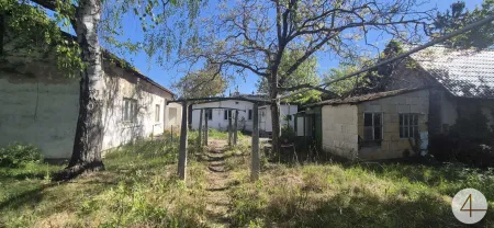 Großes Baugrundstück in Deutsch Wagram mit Altbestand – Eigenheim Traum für Ihre Zukunft !