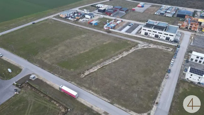 Industrie und Gewerbefläche für Ihre Zukunft ! - Bild