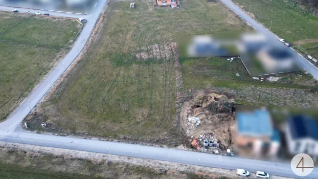 Grundstück mit Potenzial – Bauen Sie Ihre Zukunft - Titelbild
