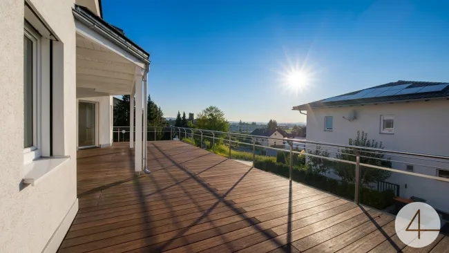 Terrassen-Villa in Alkoven – Wohnen und Arbeiten auf einem neuen Level - Titelbild