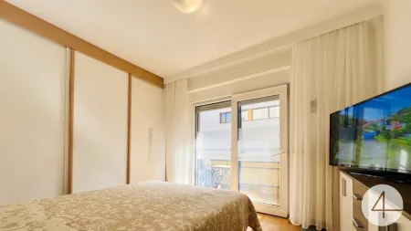 U4 in 4 Gehminuten - sonnigen Balkon - Seitenstraße Ruhelage - Außenliegender Sonnenschutz - beste Infrastruktur
