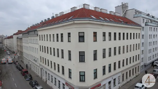500m zur U1 - Wiener Gründerzeit-Zinshaus - 28 Einheiten - ca. 75 % bestandsfrei - DG ausgebaut - Bild