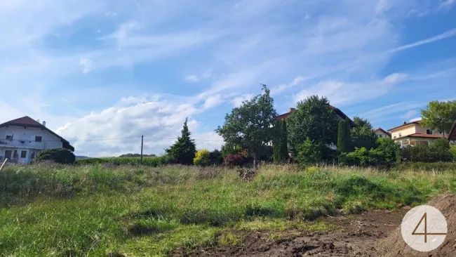Baugrundstück in ruhiger Lage – Jetzt zuschlagen und flexibel bauen! - Titelbild