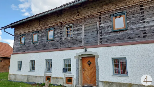 Traumzuhause für Pferdehaltung! - Titelbild