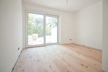 ERSTBEZUG | Familienfreundliches Reihenhaus | 4 Zimmer auf 2 Ebenen mit Terrasse, Balkon & Eigengarten | TOP 4