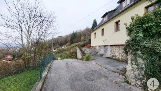 Einfamilienhaus am Rosenhügel Krems-Stein - Bild