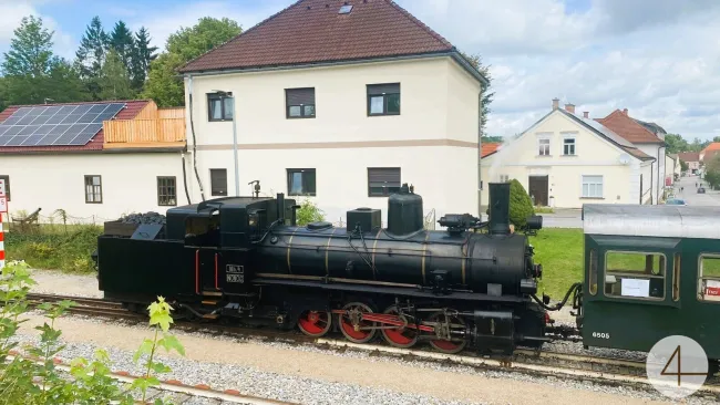 Wohnung im Erdgeschoss mit Hauscharakter! - Titelbild