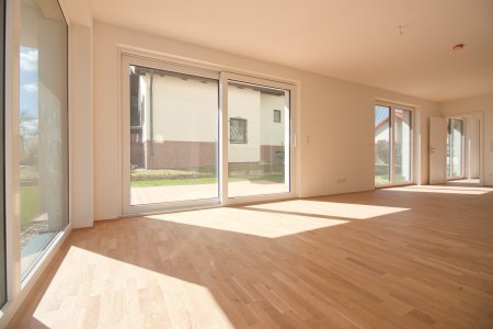 MODERNES EINFAMILIENHAUS | Ziegelmassivbauweise | viel Platz, lichtdurchflutet & optimale Raumaufteilung | inkl. Stellplatz