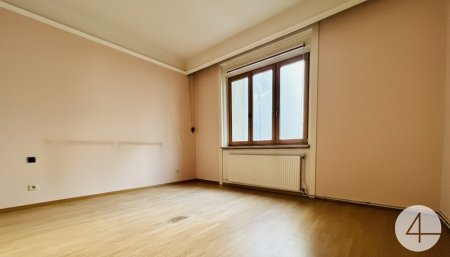 200m zur U6 - Sunset Loggia - dein Projekt 2026 - Lugner City ums Eck - charmante Altbauwohnung - Top Infrastruktur